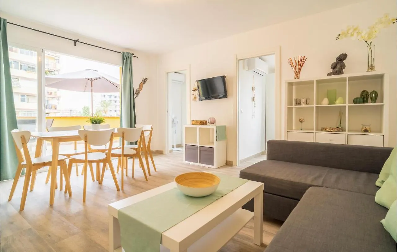 Cozy Apartment In Benalmadena Costa With Kitchen