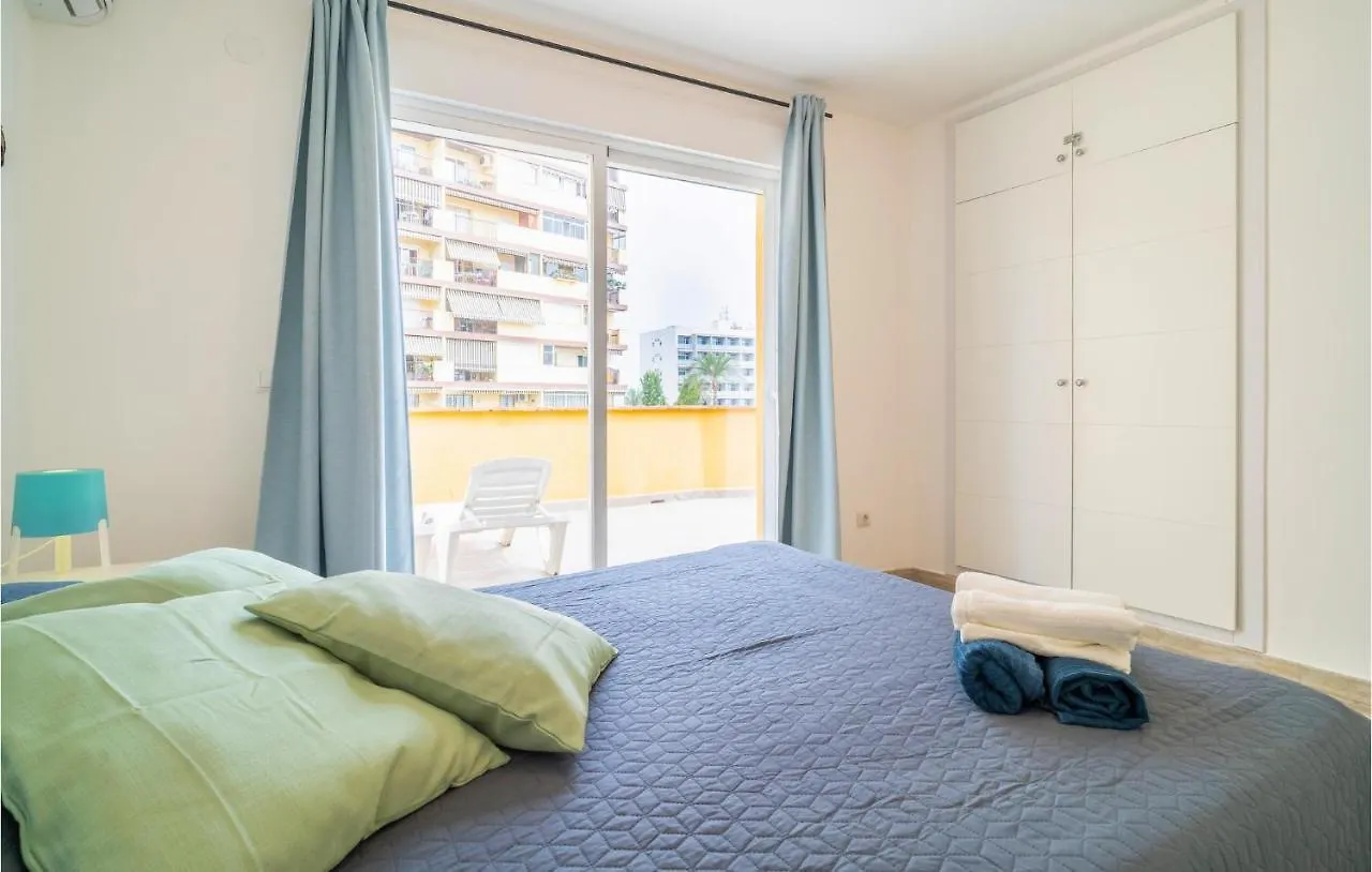 Cozy Apartment In Benalmadena Costa With Kitchen