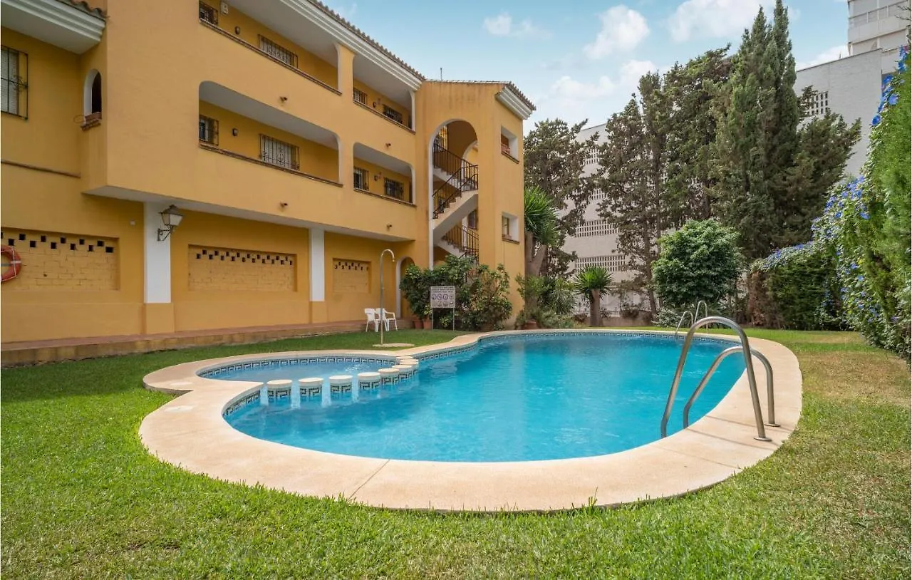 Cozy Apartment In Benalmadena Costa With Kitchen